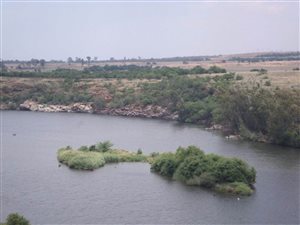 870 m² Land available in Vaaloewer