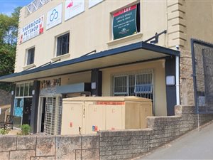 136 m² Commercial space in Sherwood
