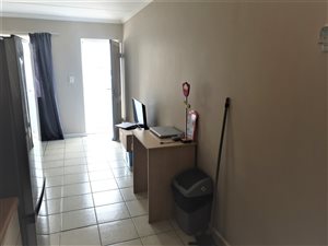 1 Bed Apartment in Maitland