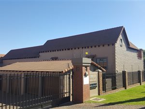 3 Bed Apartment in Irene