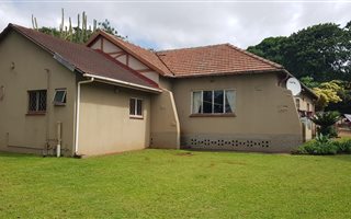 4 Bedroom House in Montclair