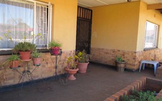 4 Bedroom House in Rothdene