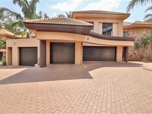 4 Bed House in Bedfordview