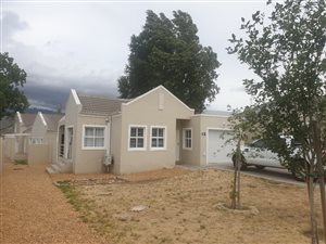 2 Bedroom House in Suider Paarl