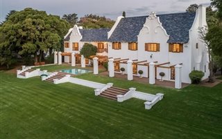 4 Bedroom House in Illovo