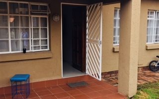 2 Bedroom Simplex in Witfield