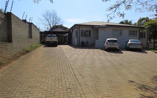 Commercial space in White River