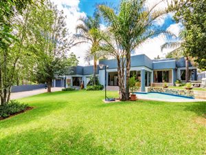 4 Bed Cluster in Van Riebeeck Park