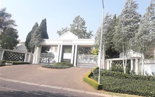 3 Bedroom Cluster in Monument Park