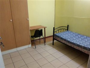 1 Bed Apartment in Bellville South