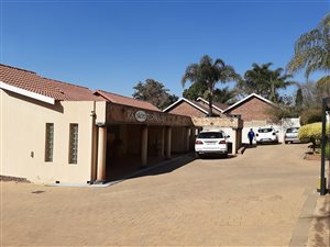24 m² Commercial space in Monument Park