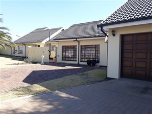 3 Bed House in Jansen Park