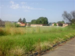1388 m² Land available in Evander