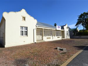 550 m² Commercial space in Paarl