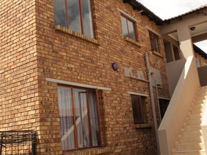 2 Bedroom Apartment in The Reeds