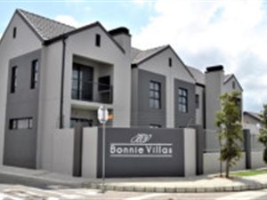 2 Bed House in Kraaifontein Central