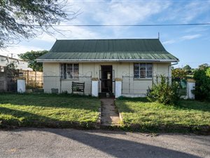 3 Bed House in Fort England
