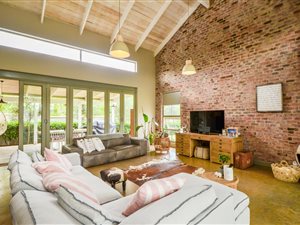 4 Bed House in The Ridge Estate