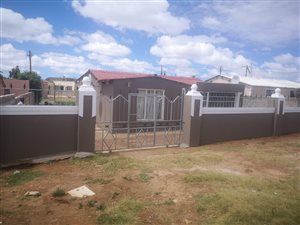 3 Bedroom House in Zwide