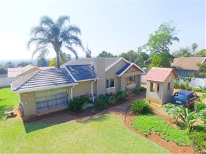 4 Bed House in Birch Acres