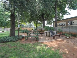 2 Bed Apartment in Denlee