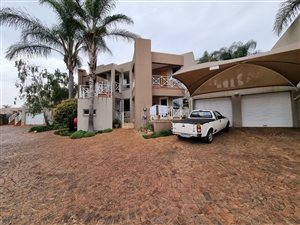 2 Bed Townhouse in Rangeview