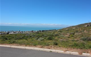 338 m² Land available in St Helena Views