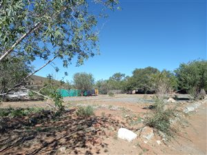 560 m² Land available in Victoria West