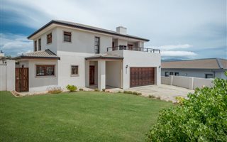 3 Bedroom House in Fernwood Estate