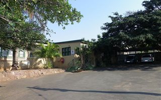 88 m² Commercial space in Montclair