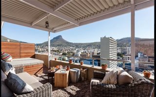 2 Bedroom Apartment in Zonnebloem