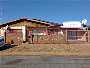 2 Bed House in Burgershoop