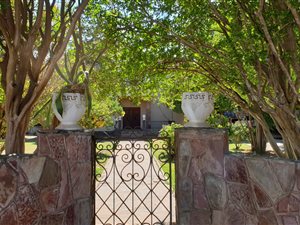 4 Bed House in Irene Park