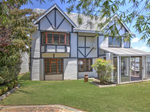 4 Bed Cluster in Sunninghill