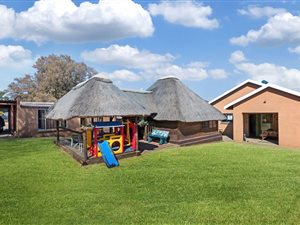 5 Bed House in Rensburg