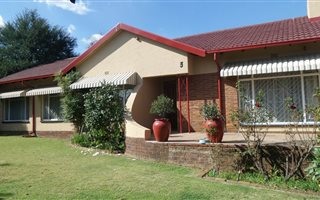 3 Bedroom House in Elspark