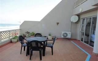 3 Bedroom Apartment in Umdloti Beach