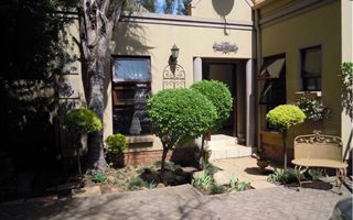 2 Bedroom Townhouse in Marais Steyn Park