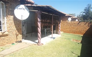 2 Bedroom Simplex in Amandasig