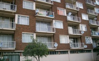 1 Bedroom Apartment in Vereeniging Central