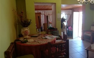 3 Bedroom House in Scottsdene