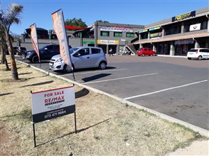 2713 m² Commercial space in Lambton