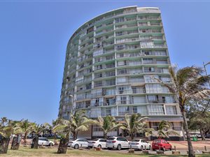 2 Bed Apartment in North Beach
