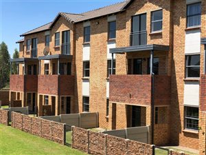2 Bed Apartment in Glenvista