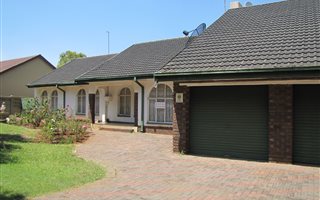 3 Bedroom House in Vanderbijlpark SE