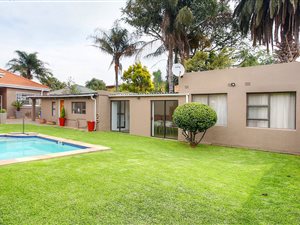 3 Bed House in Orange Grove