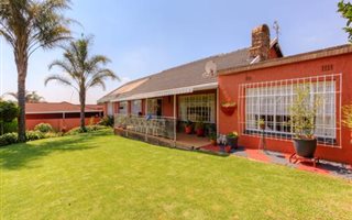 4 Bedroom House in Greymont