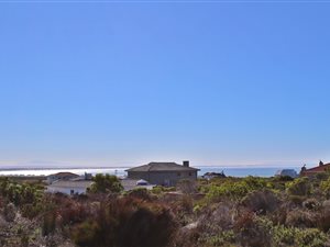 3676 m² Land available in Struisbaai