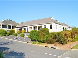 4 Bed House in Zevenwacht Country Estate