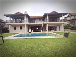 5 Bed Apartment in Izinga Estate